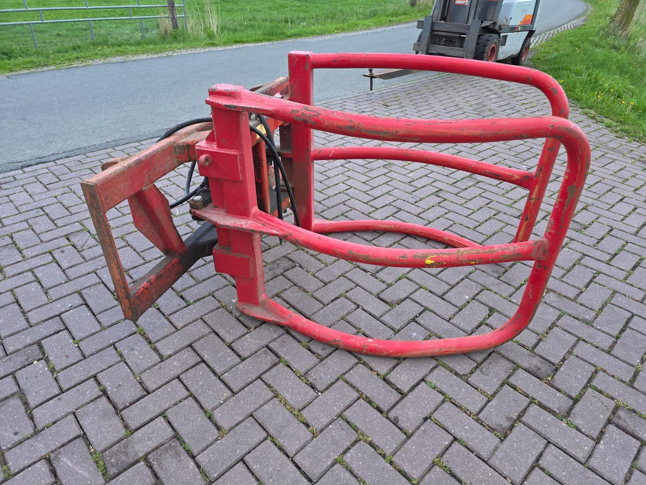 Wifo BKP Ronde Balenklem met Euro Aansluiting - Garage equipment: picture 3 Wifo BKP Ronde Balenklem met Euro Aansluiting - Garage equipment: picture 3