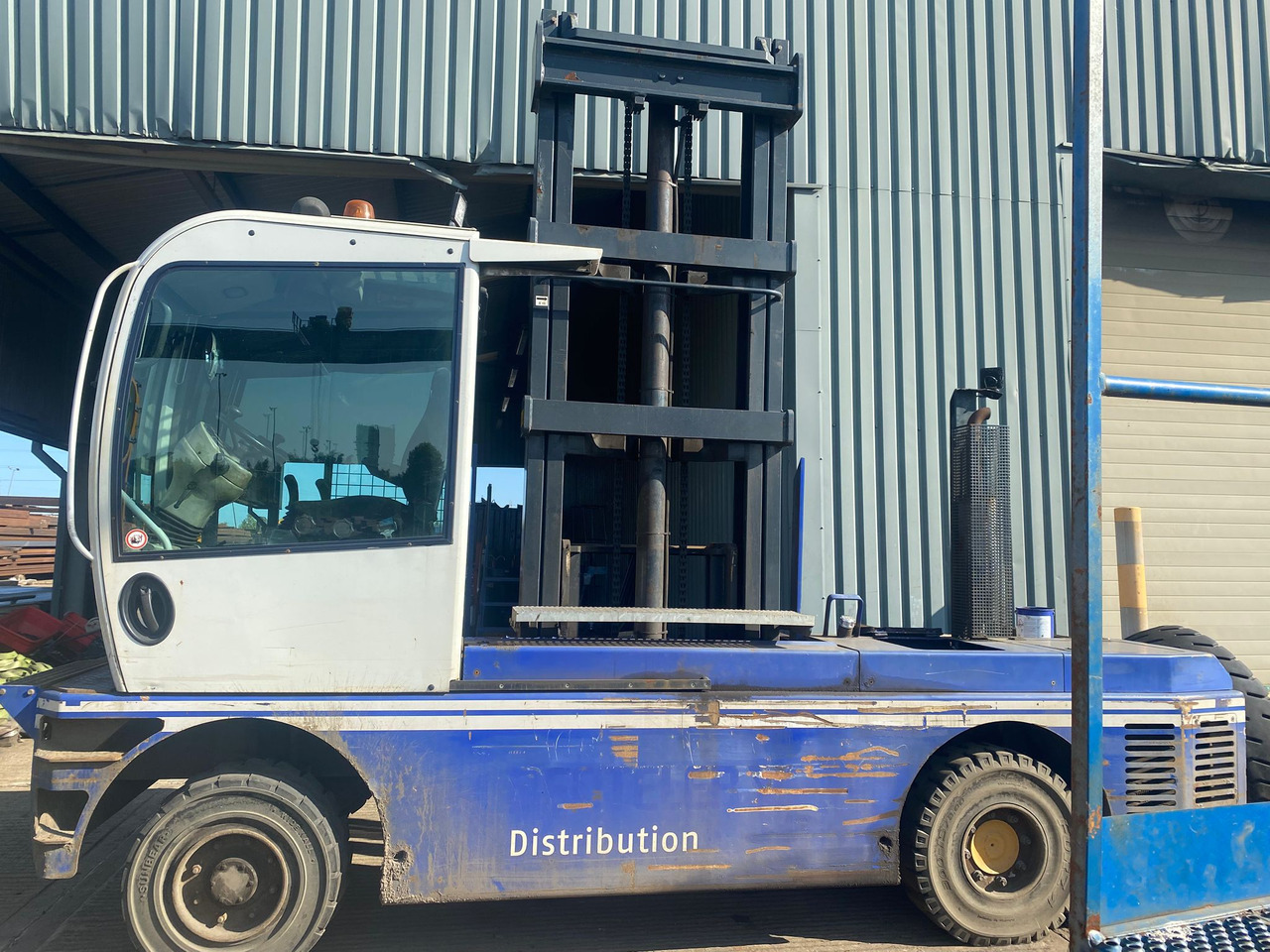 BULMOR DQ80 - Side loader: picture 1 BULMOR DQ80 - Side loader: picture 1