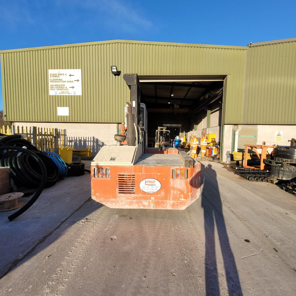 Fantuzzi SF50U - Side loader: picture 1 Fantuzzi SF50U - Side loader: picture 1