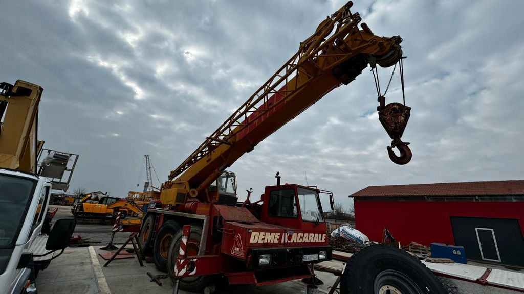 Liebherr LTM 1035-3 - All terrain crane: picture 1 Liebherr LTM 1035-3 - All terrain crane: picture 1