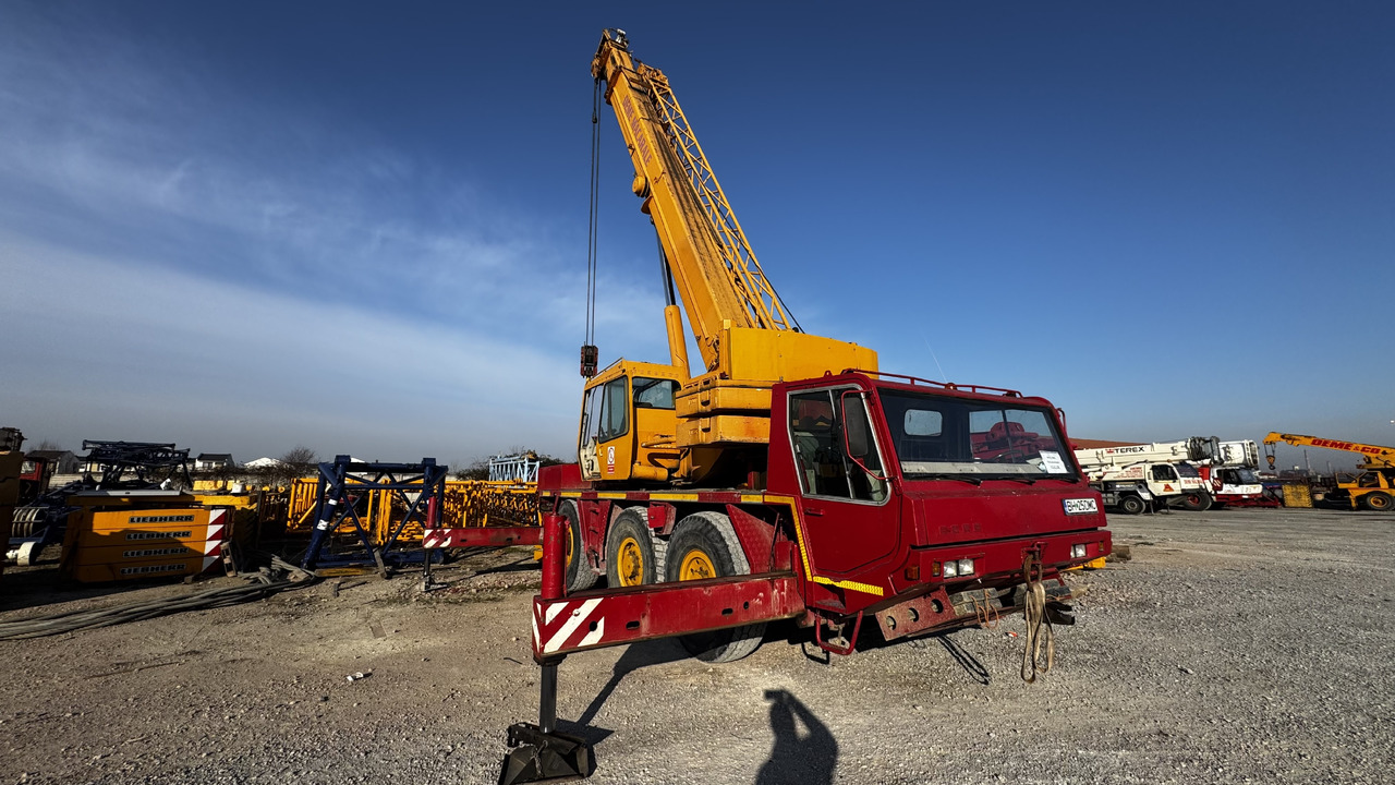 TADANO FAUN RTF 40-3 - All terrain crane: picture 2 TADANO FAUN RTF 40-3 - All terrain crane: picture 2