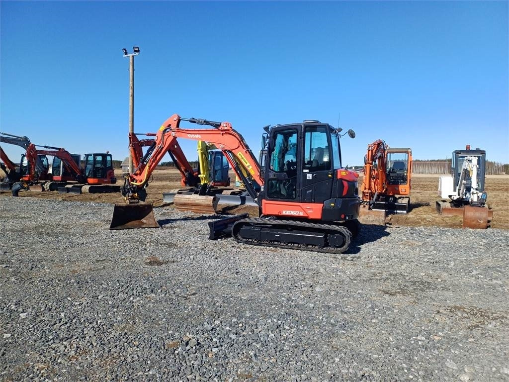 Kubota KX060-5 Engcon pyörittäjällä - Mini excavator: picture 3 Kubota KX060-5 Engcon pyörittäjällä - Mini excavator: picture 3