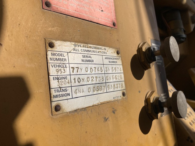 CHARGEUSE SUR CHENILLES CATERPILLAR 953 - Crawler loader: picture 1 CHARGEUSE SUR CHENILLES CATERPILLAR 953 - Crawler loader: picture 1