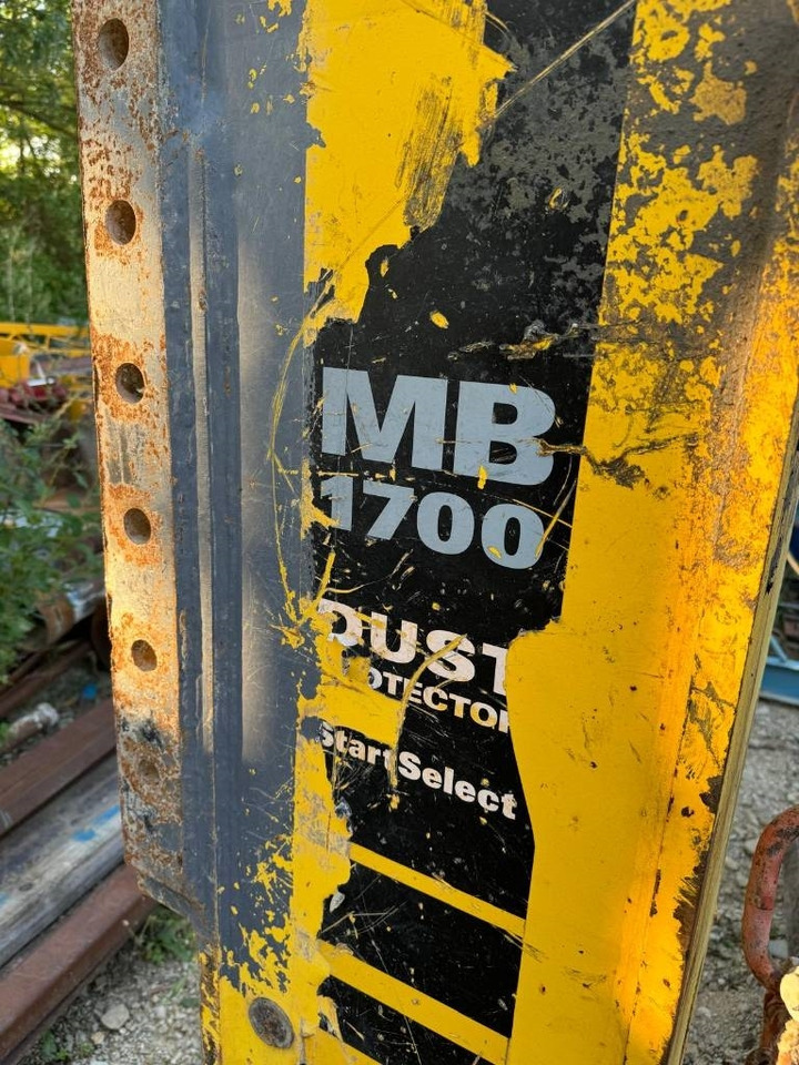 Atlas Copco MB 1700 Dust - Hydraulic hammer for Construction machinery: picture 4 Atlas Copco MB 1700 Dust - Hydraulic hammer for Construction machinery: picture 4