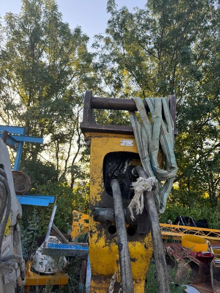 Atlas Copco MB 1700 Dust - Hydraulic hammer for Construction machinery: picture 2 Atlas Copco MB 1700 Dust - Hydraulic hammer for Construction machinery: picture 2