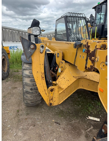 Caterpillar TH360 - Telescopic handler: picture 3 Caterpillar TH360 - Telescopic handler: picture 3