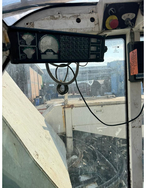 Soilmec R312 / 200 - Drilling rig: picture 5 Soilmec R312 / 200 - Drilling rig: picture 5