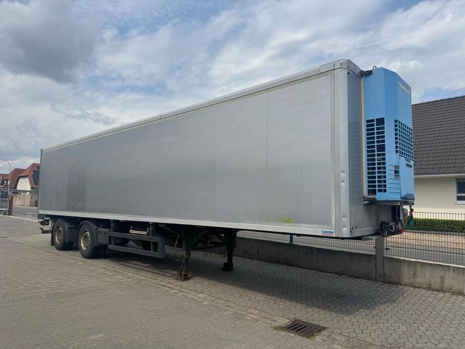 Ackermann LBW/Lift/Frigo - Refrigerated semi-trailer: picture 1 Ackermann LBW/Lift/Frigo - Refrigerated semi-trailer: picture 1