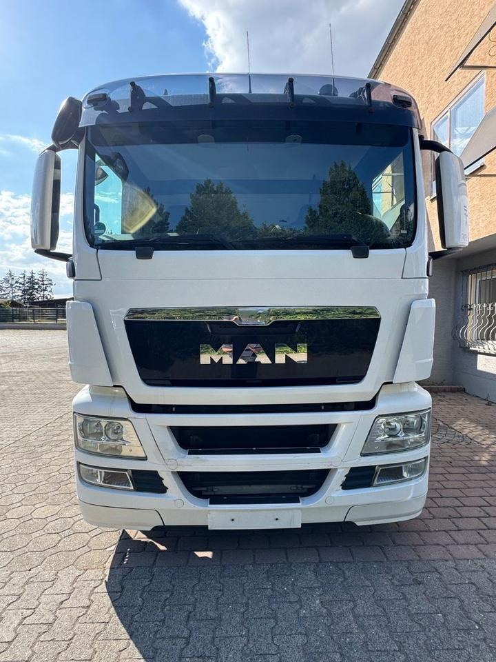 MAN TGS 26.480/Lenk-Lift/Kamera/AHK/Staplerhalterung - Box truck: picture 3 MAN TGS 26.480/Lenk-Lift/Kamera/AHK/Staplerhalterung - Box truck: picture 3