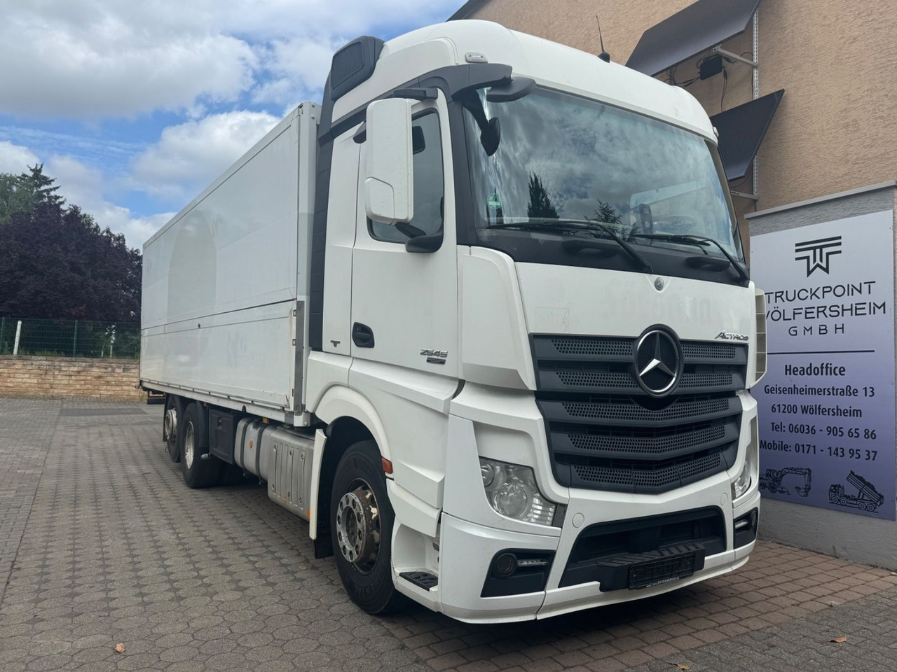 Mercedes-Benz Actros2545/Lift-Lenk/Mitnahmestp/Retder - Beverage truck: picture 1 Mercedes-Benz Actros2545/Lift-Lenk/Mitnahmestp/Retder - Beverage truck: picture 1
