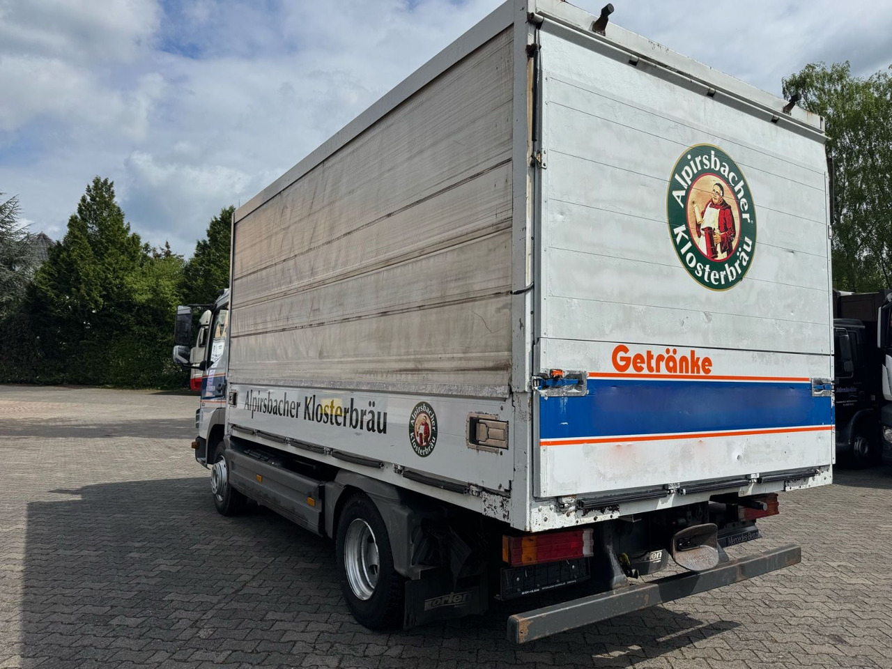 Mercedes-Benz Atego 818/Roll-Plane/Tüv-Neu/1xAHK-Maul/ - Beverage truck: picture 4 Mercedes-Benz Atego 818/Roll-Plane/Tüv-Neu/1xAHK-Maul/ - Beverage truck: picture 4