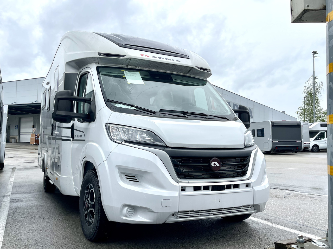 ADRIA Matrix axess 650 SC - Semi-integrated motorhome: picture 1 ADRIA Matrix axess 650 SC - Semi-integrated motorhome: picture 1
