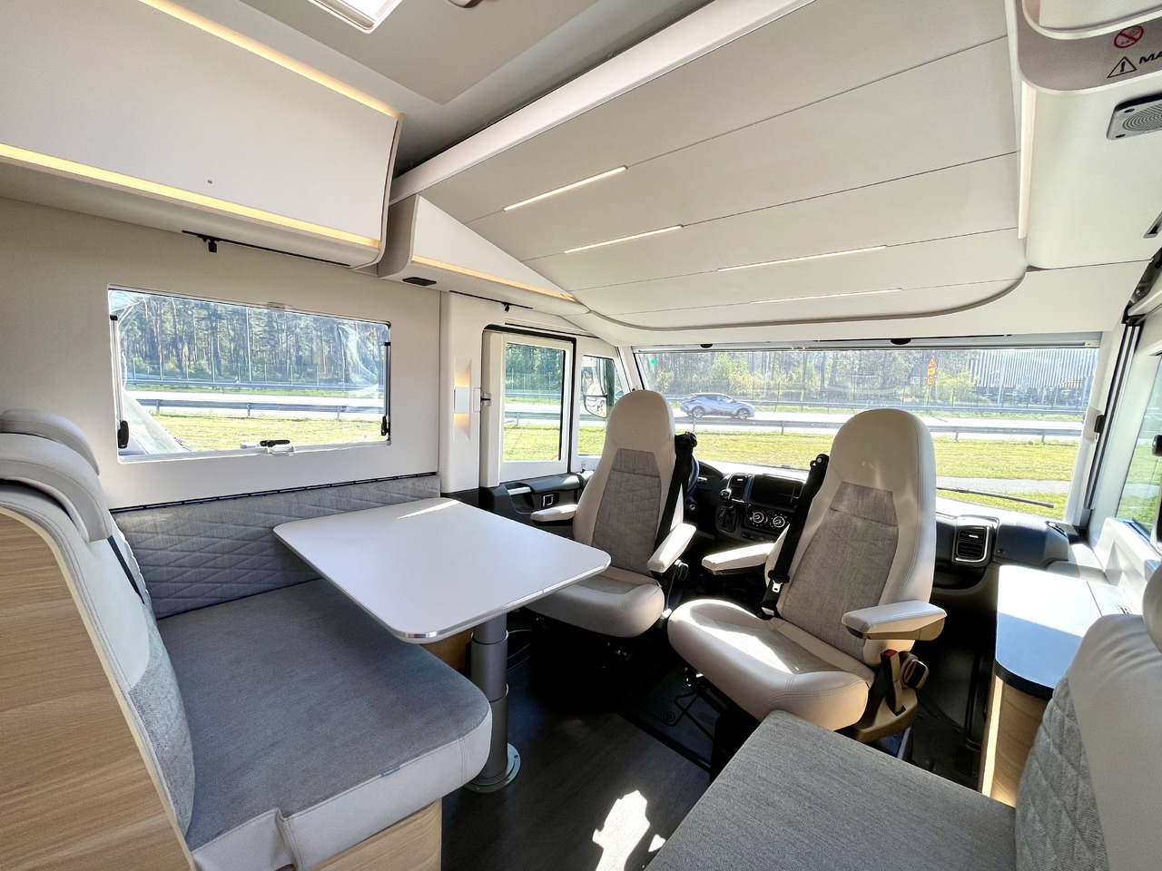 ADRIA Sonic Plus 700SL - Integrated motorhome: picture 5 ADRIA Sonic Plus 700SL - Integrated motorhome: picture 5