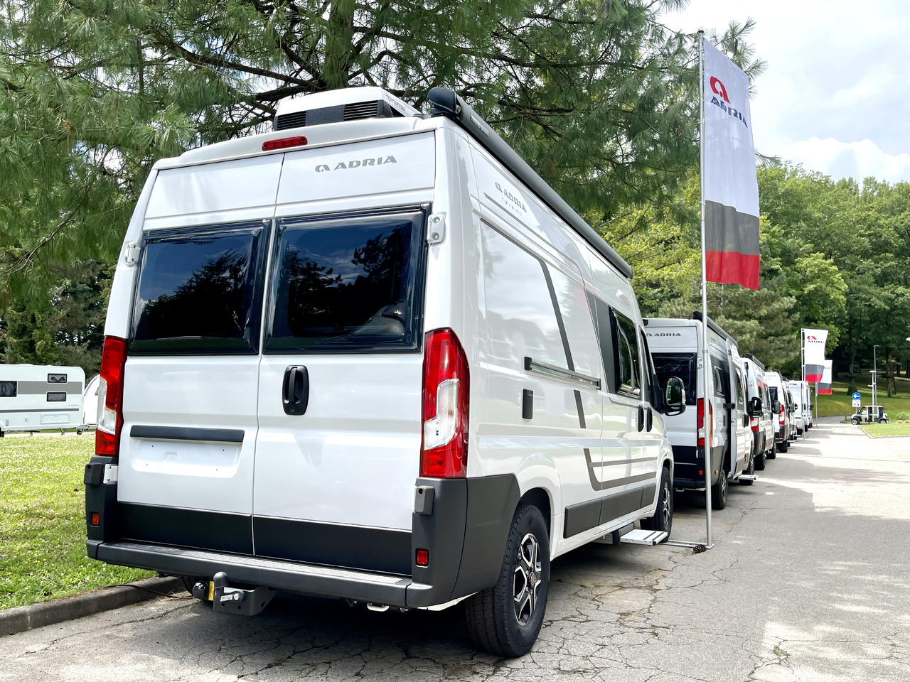 ADRIA Twin 640 SLB - Campervan: picture 5 ADRIA Twin 640 SLB - Campervan: picture 5