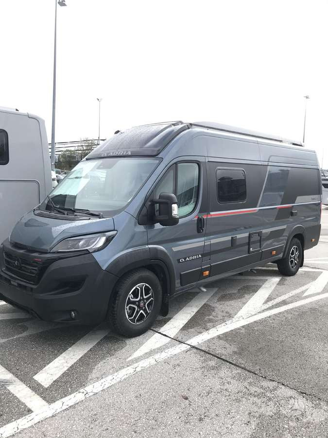 ADRIA Twin Sport 640 SG - Campervan: picture 1 ADRIA Twin Sport 640 SG - Campervan: picture 1