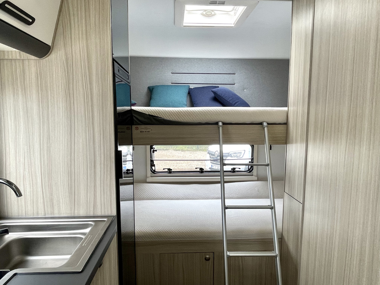 Leasing of SUN LIVING A 70 DK SUN LIVING A 70 DK: picture 11