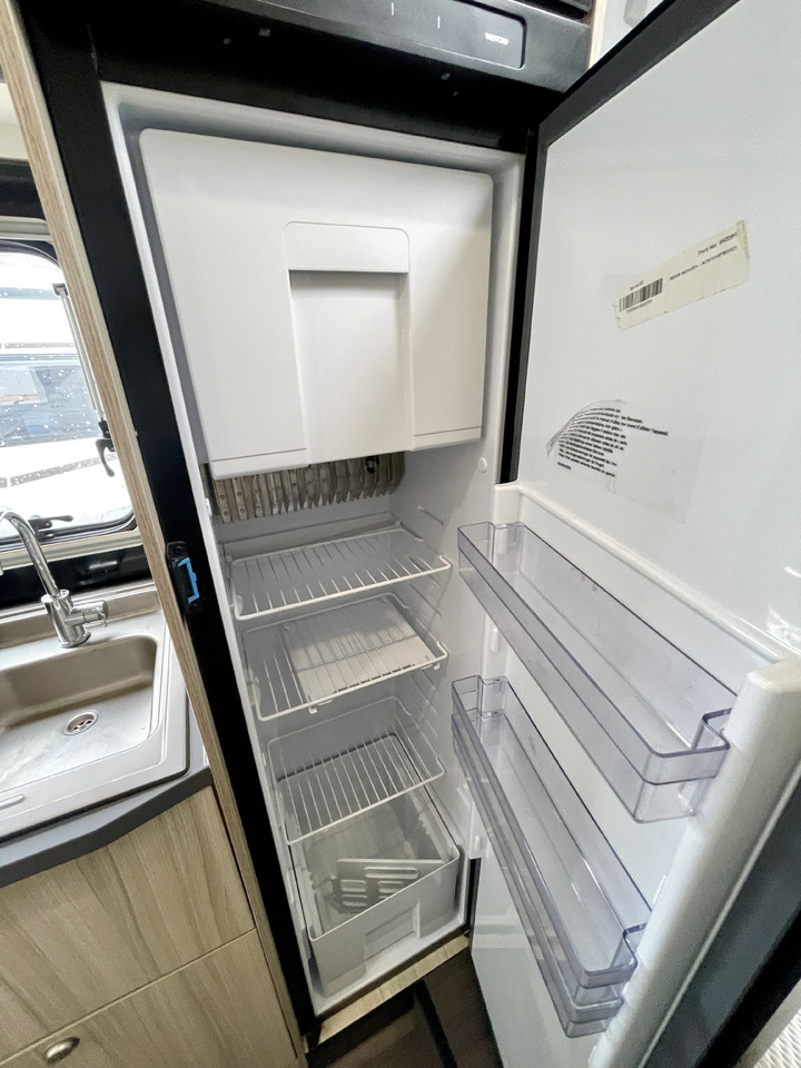 Leasing of SUN LIVING A 70 DK SUN LIVING A 70 DK: picture 8