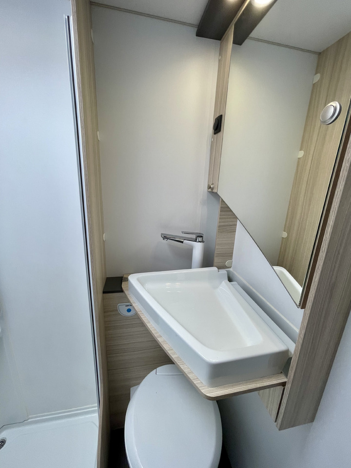 Leasing of SUN LIVING A 70 DK SUN LIVING A 70 DK: picture 10