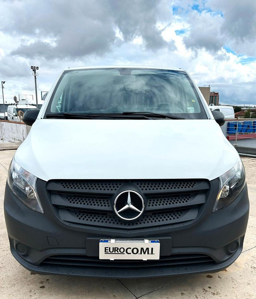 Mercedes Benz Vito 111 Furgone Long - Panel van: picture 2 Mercedes Benz Vito 111 Furgone Long - Panel van: picture 2