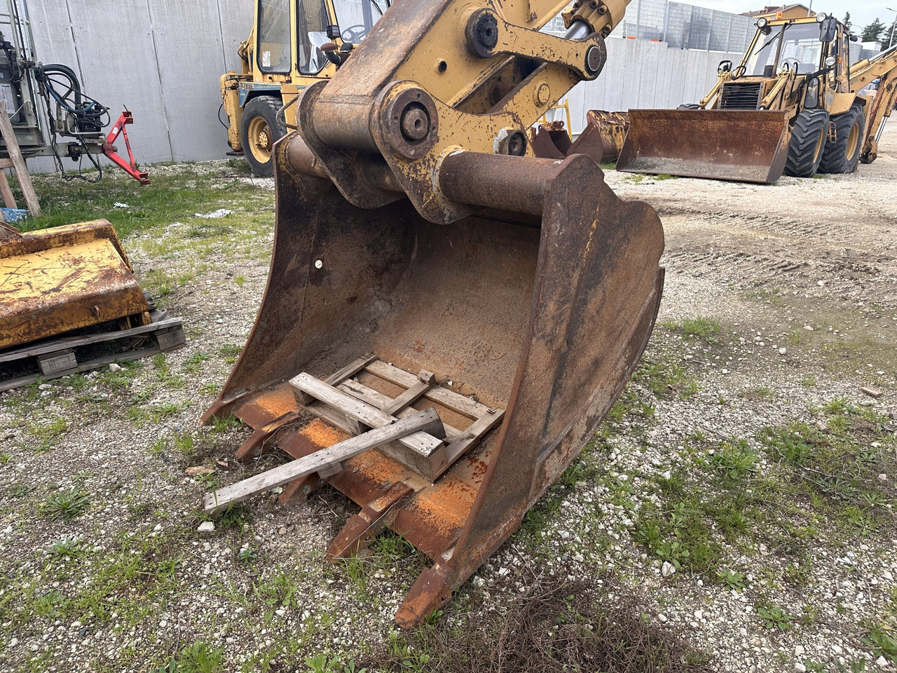 CAT 318B - Crawler excavator: picture 5 CAT 318B - Crawler excavator: picture 5
