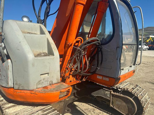 Fiat KOBELCO E115SR - Excavator: picture 4 Fiat KOBELCO E115SR - Excavator: picture 4