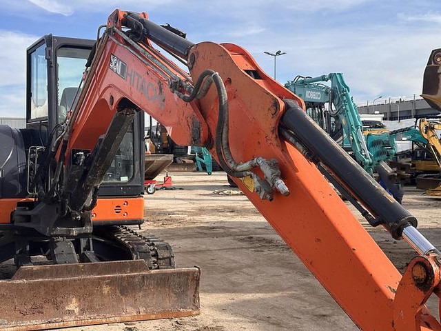 Hitachi ZX65USB - Mini excavator: picture 5 Hitachi ZX65USB - Mini excavator: picture 5