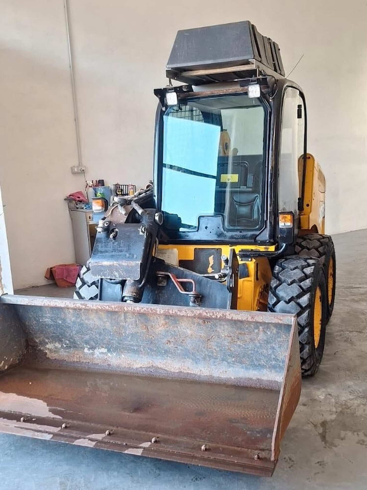 JCB 190HF - Skid steer loader: picture 2 JCB 190HF - Skid steer loader: picture 2