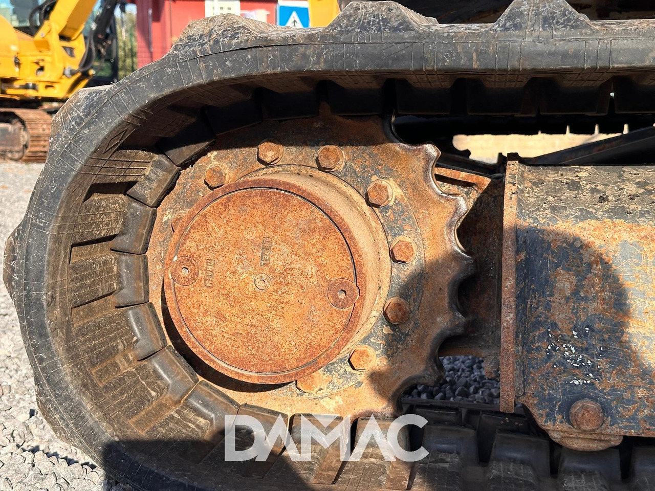 Mini excavator KOMATSU PC55MR-3: picture 17