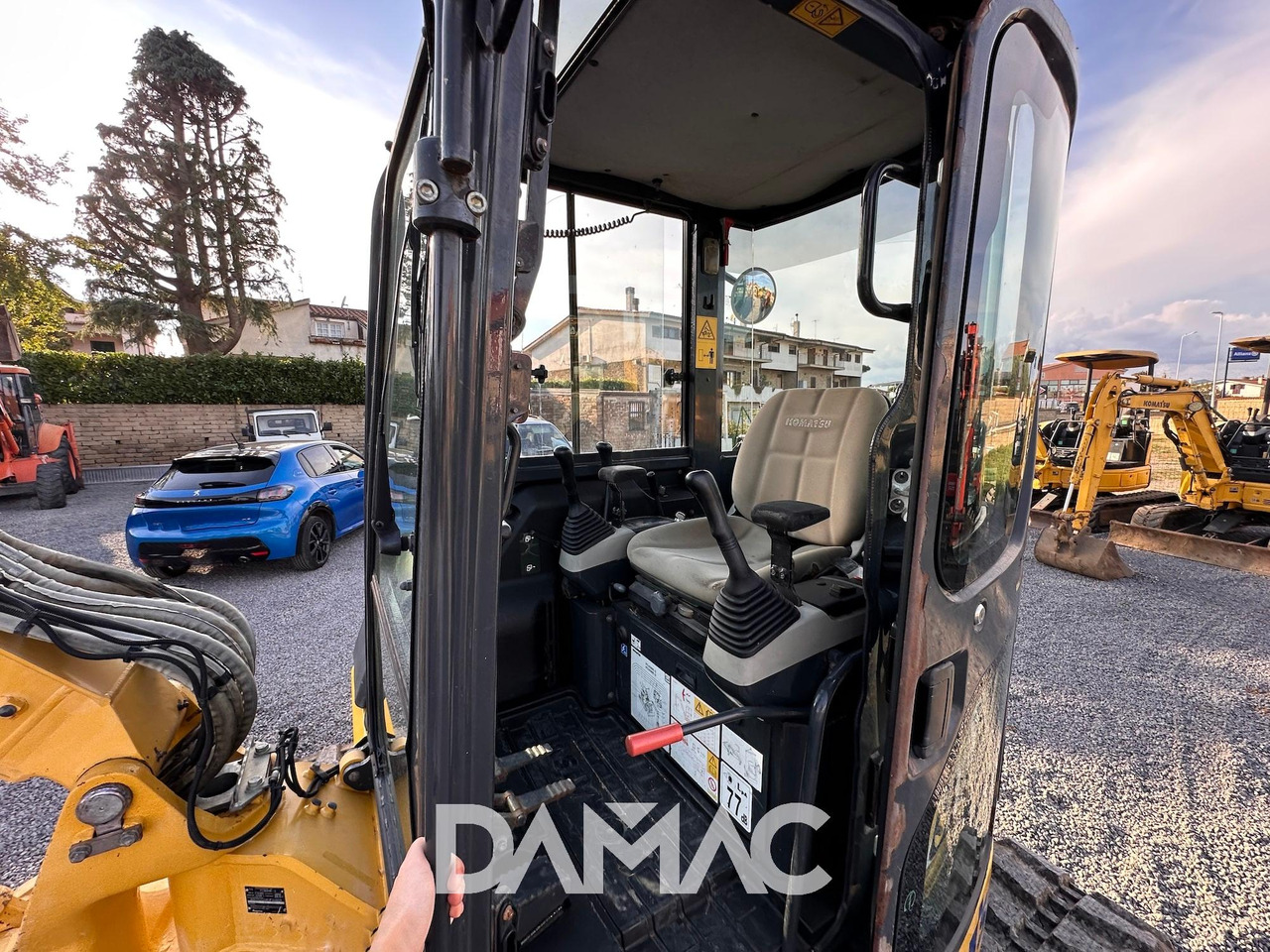 Mini excavator KOMATSU PC55MR-3: picture 8