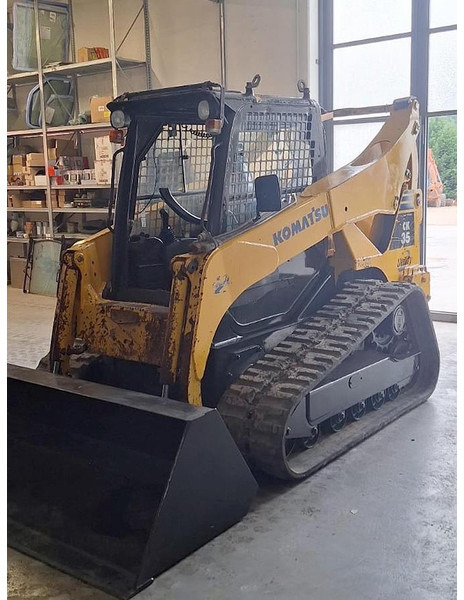 Komatsu CK35 - Compact track loader: picture 3 Komatsu CK35 - Compact track loader: picture 3