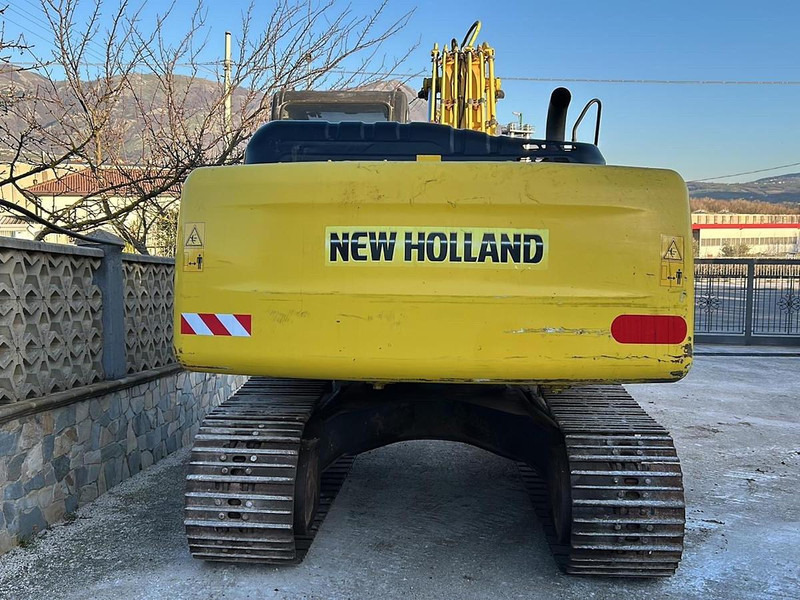 New Holland E245B - Excavator: picture 5 New Holland E245B - Excavator: picture 5