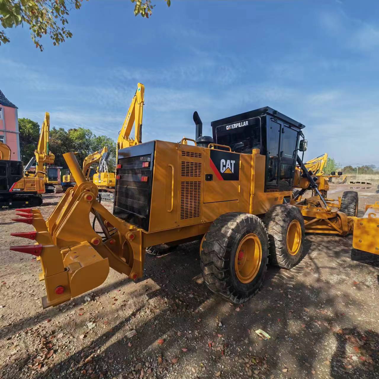 CATERPILLAR 140H - Grader: picture 2 CATERPILLAR 140H - Grader: picture 2