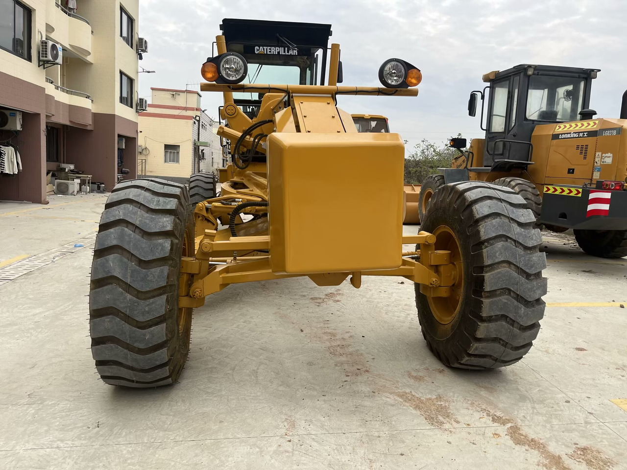 CATERPILLAR 140H - Grader: picture 2 CATERPILLAR 140H - Grader: picture 2