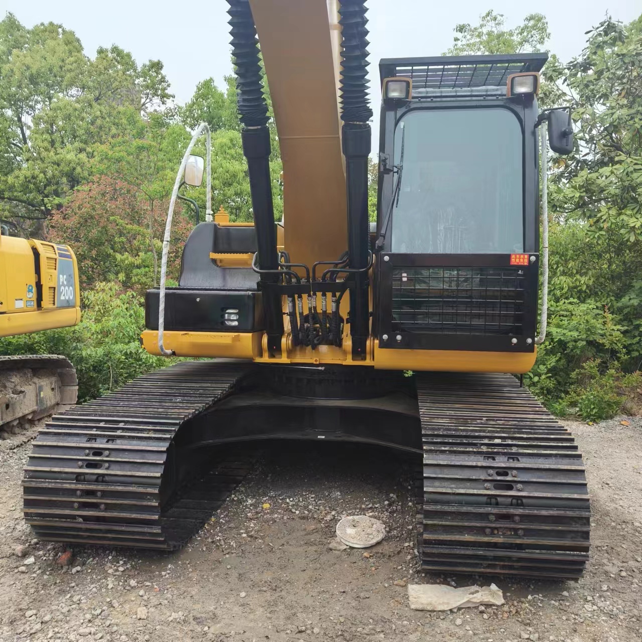 CATERPILLAR 320D2 - Crawler excavator: picture 3 CATERPILLAR 320D2 - Crawler excavator: picture 3