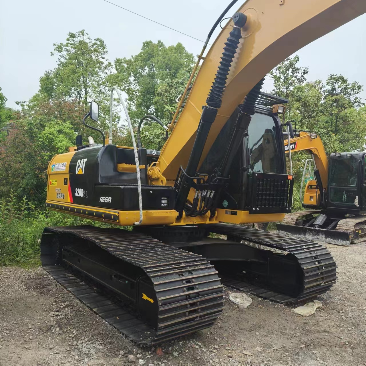 CATERPILLAR 320D2 - Crawler excavator: picture 4 CATERPILLAR 320D2 - Crawler excavator: picture 4