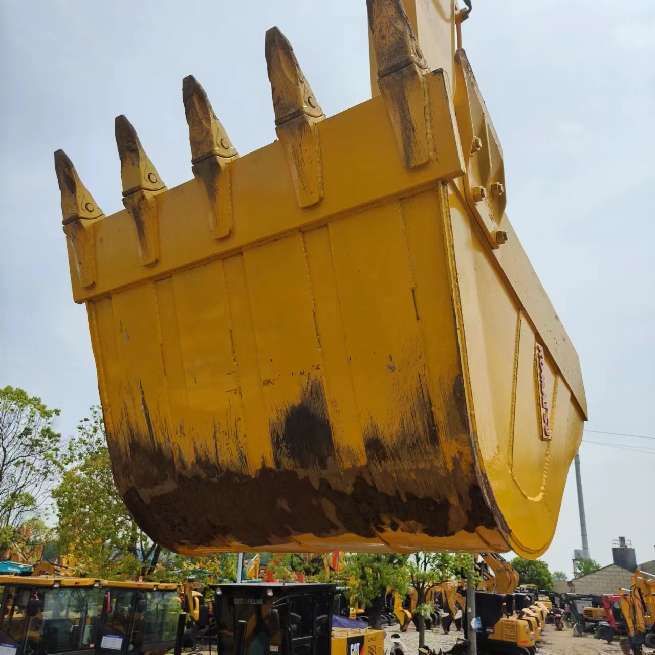 CATERPILLAR 323D2L - Crawler excavator: picture 5 CATERPILLAR 323D2L - Crawler excavator: picture 5