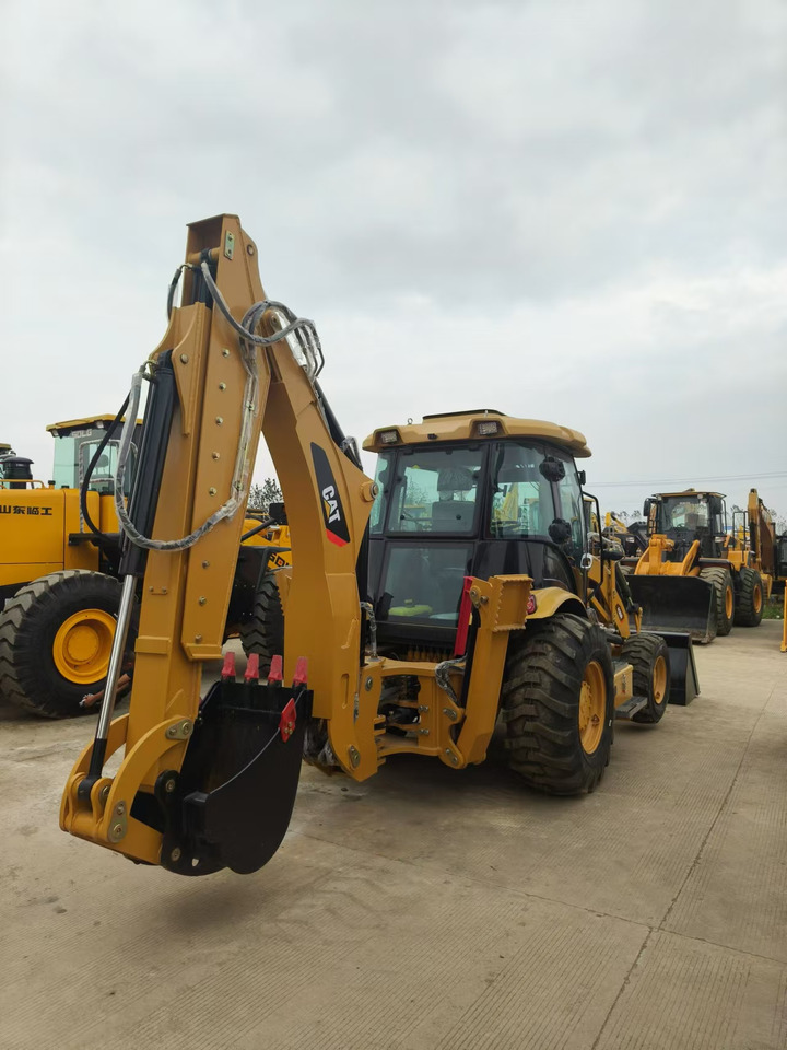 CATERPILLAR 420F - Backhoe loader: picture 5 CATERPILLAR 420F - Backhoe loader: picture 5