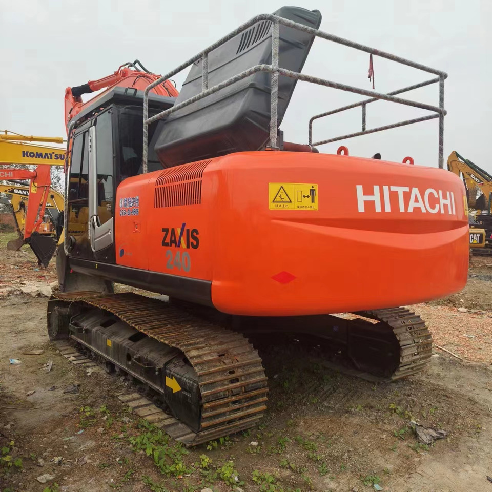 HITACHI ZX240 - Crawler excavator: picture 5 HITACHI ZX240 - Crawler excavator: picture 5