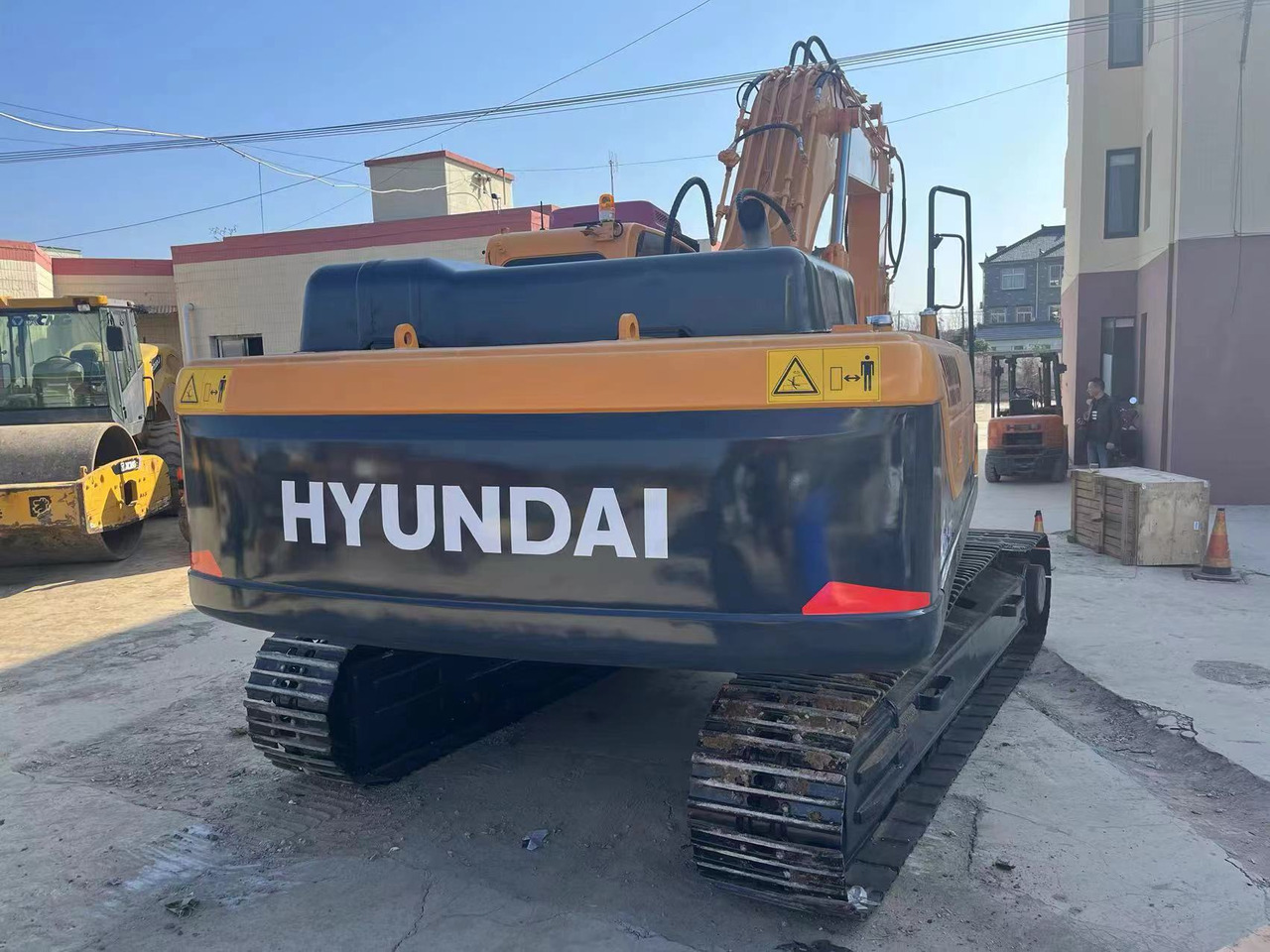 Crawler excavator Hyundai R305LC-9T: picture 8
