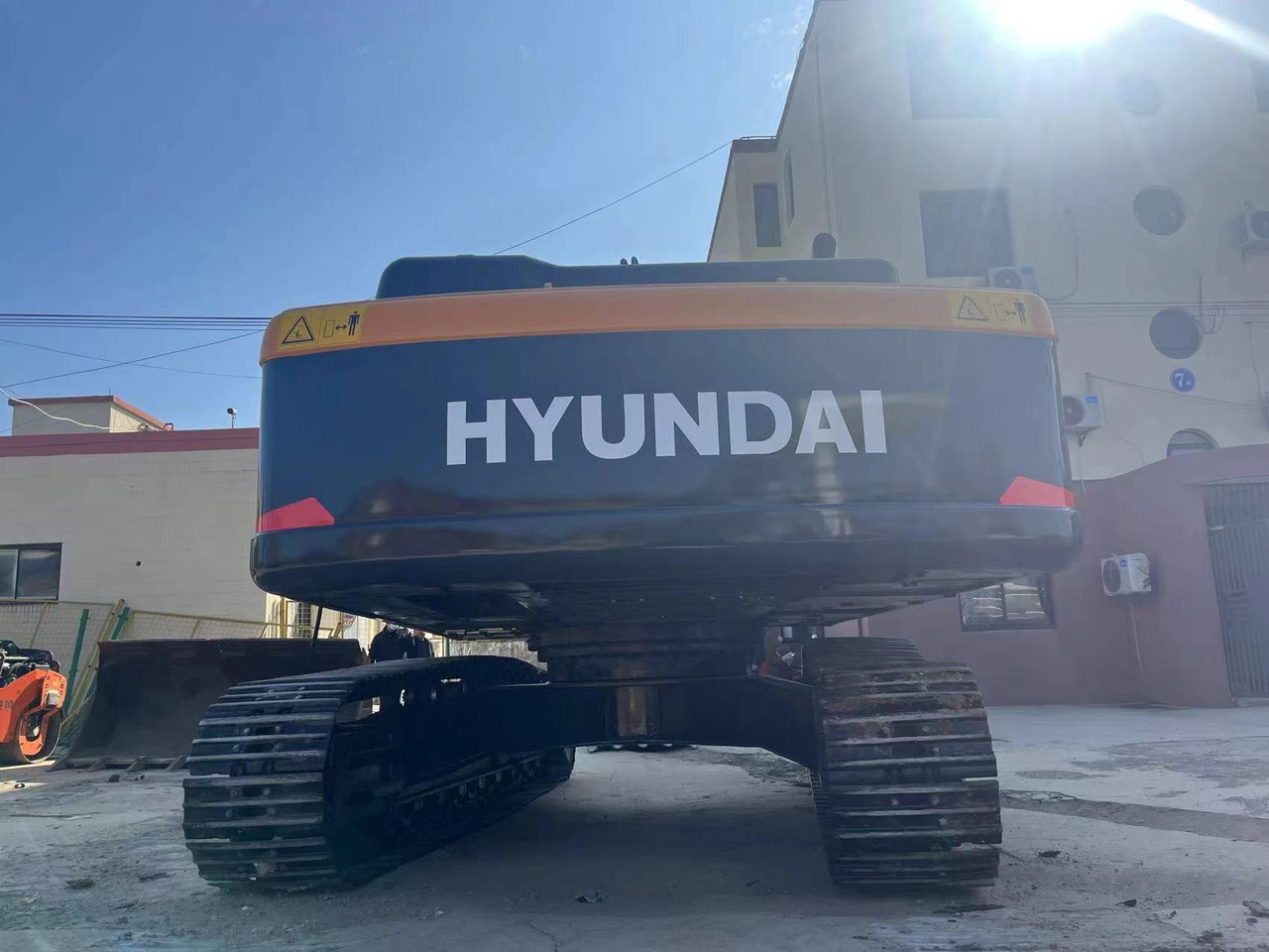 Crawler excavator Hyundai R305LC-9T: picture 9