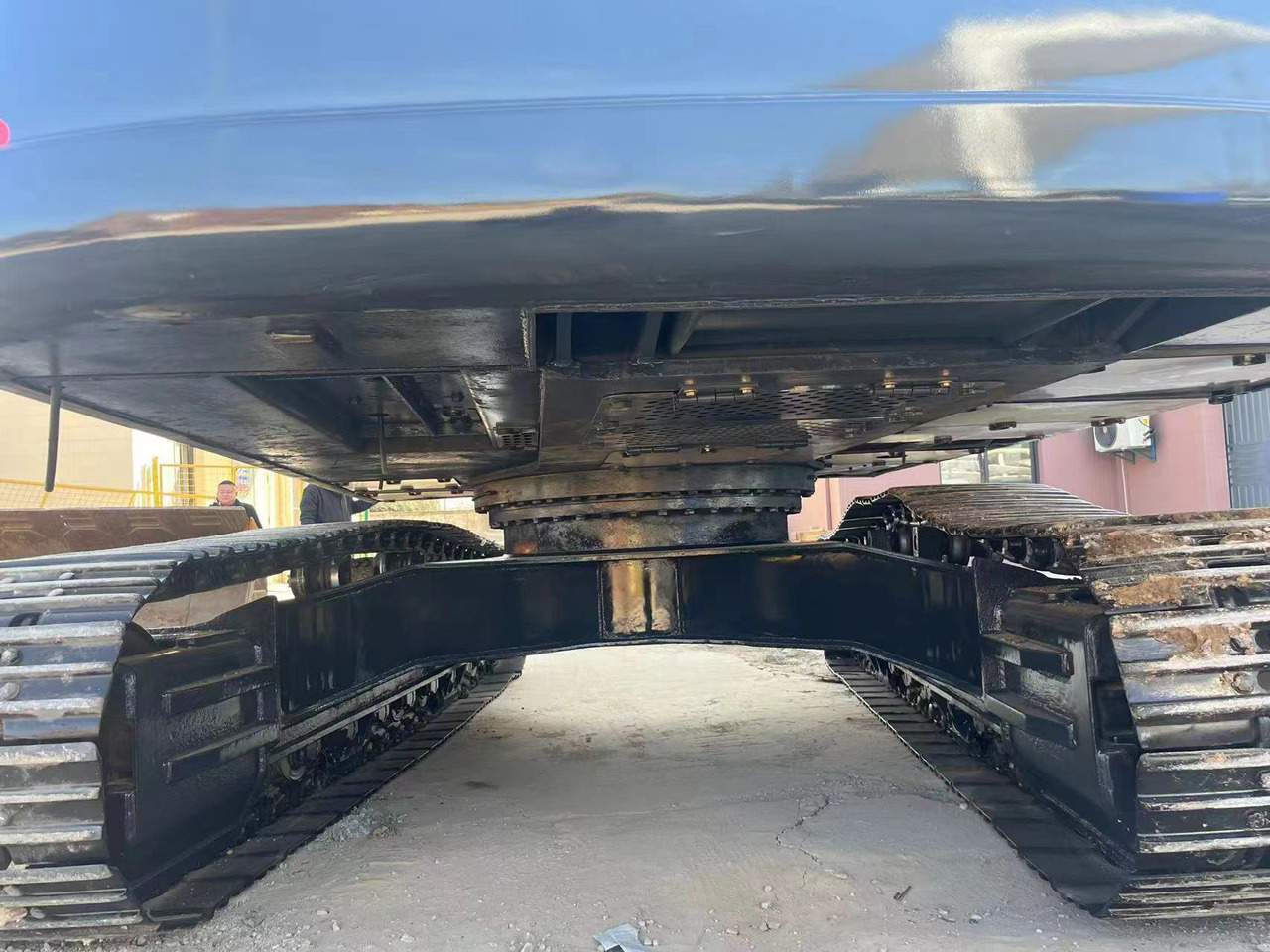 Crawler excavator Hyundai R305LC-9T: picture 7