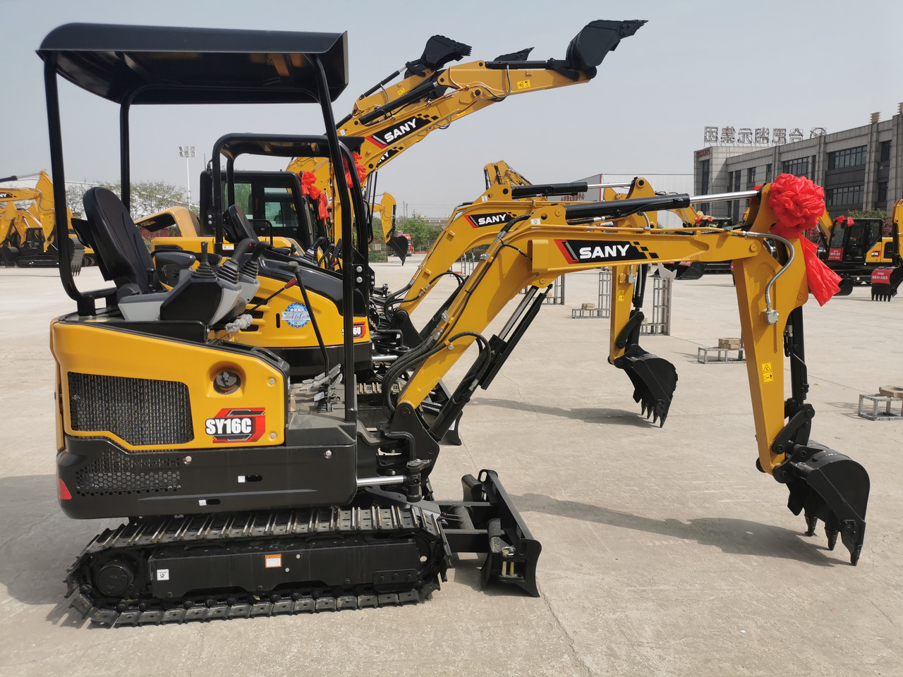 SANY SY16 - Crawler excavator: picture 1 SANY SY16 - Crawler excavator: picture 1