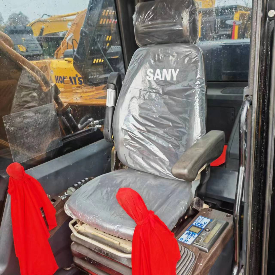 SANY SY215C - Crawler excavator: picture 5 SANY SY215C - Crawler excavator: picture 5