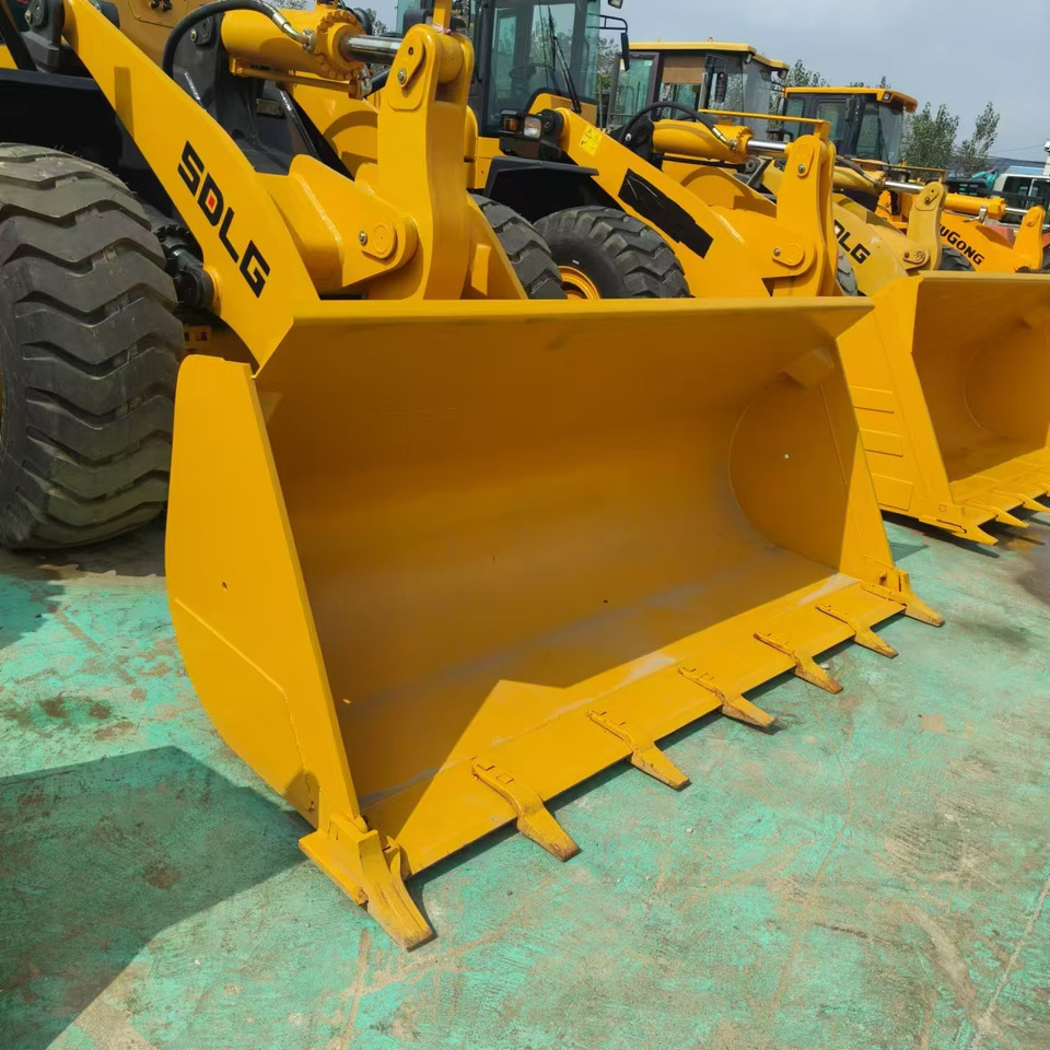 SDLG LG956F - Wheel loader: picture 5 SDLG LG956F - Wheel loader: picture 5