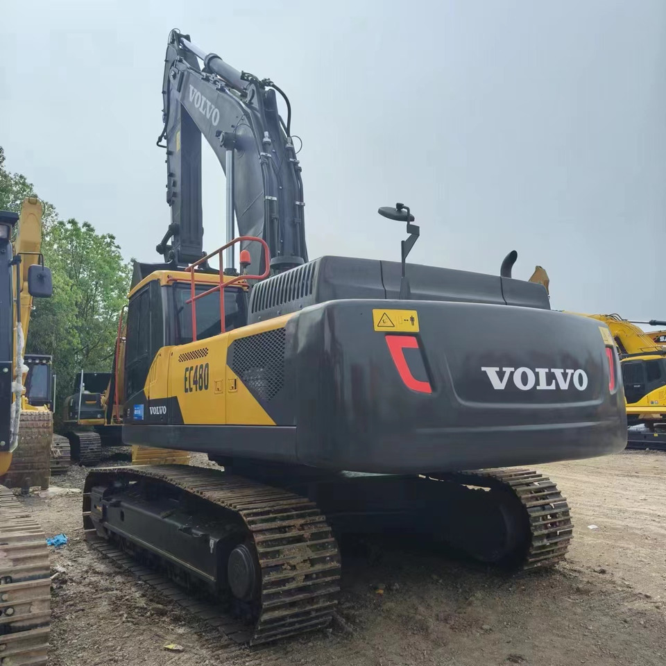 Crawler excavator VOLVO EC480: picture 6