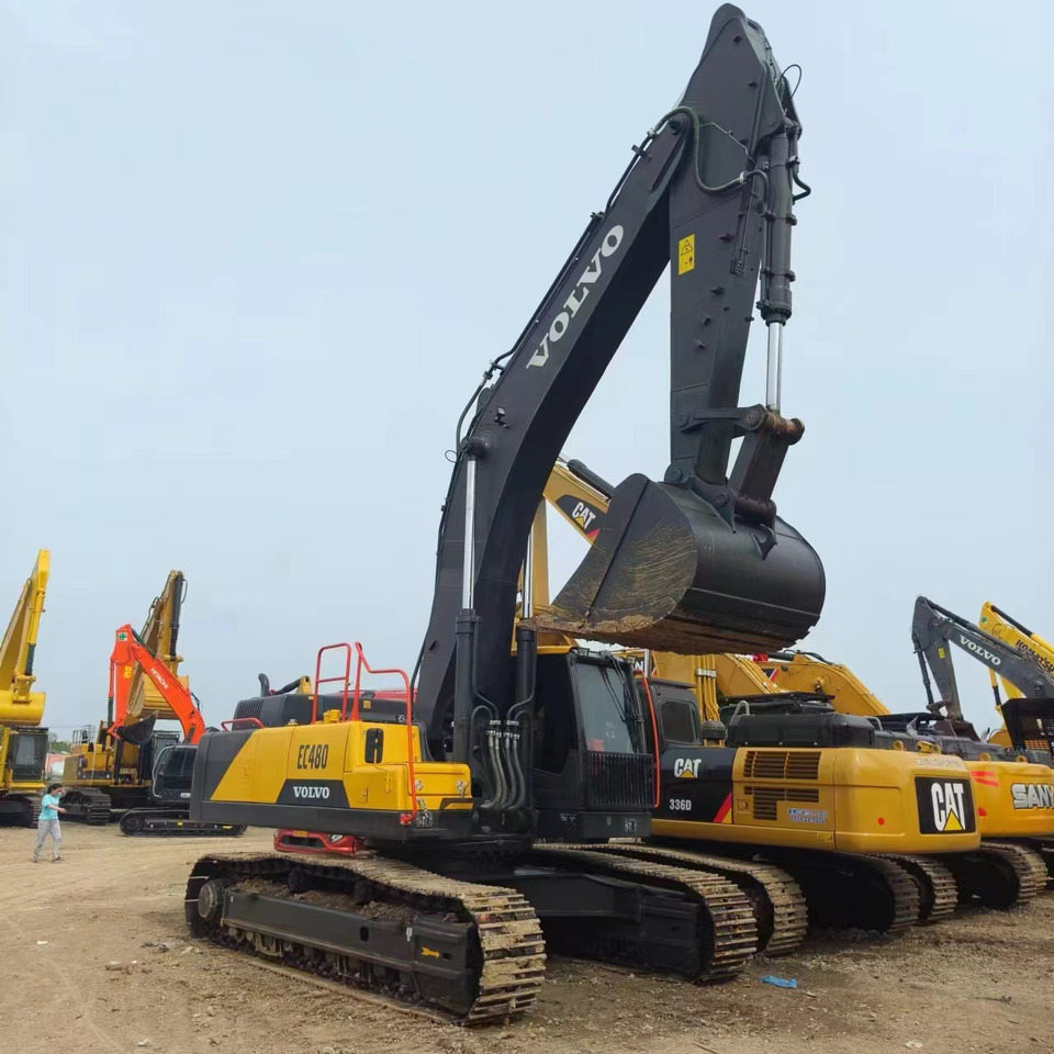 Crawler excavator VOLVO EC480: picture 7