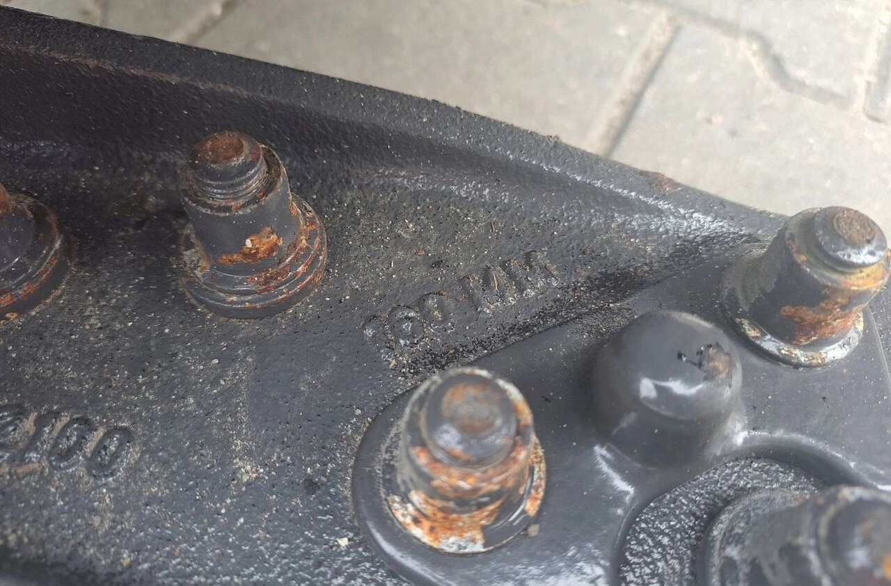 Jost JSK 40 160 MM WSPORNIK VOLVO FH FM 9 12 13 4 Volvo FH FM 9 12 13 4 - Fifth wheel coupling for Truck: picture 3 Jost JSK 40 160 MM WSPORNIK VOLVO FH FM 9 12 13 4 Volvo FH FM 9 12 13 4 - Fifth wheel coupling for Truck: picture 3