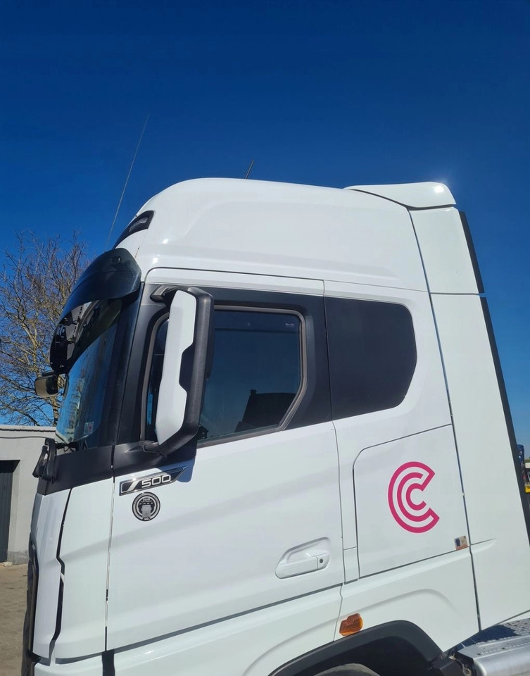 KOMPLETNA FORD F-MAX 500 TRUCKS - Cab: picture 2 KOMPLETNA FORD F-MAX 500 TRUCKS - Cab: picture 2