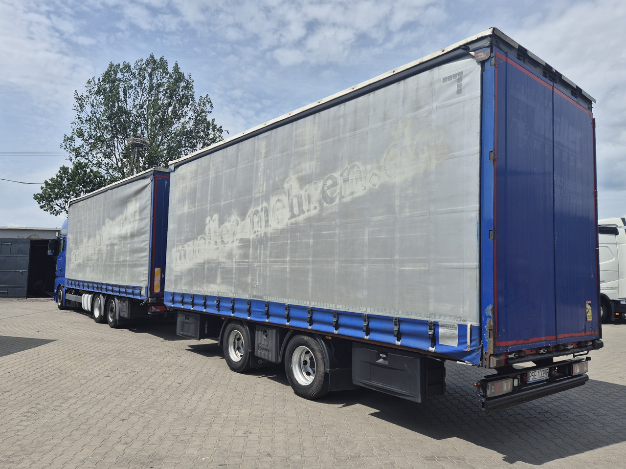 MAN tgx 24,500 - Curtain side truck: picture 4 MAN tgx 24,500 - Curtain side truck: picture 4