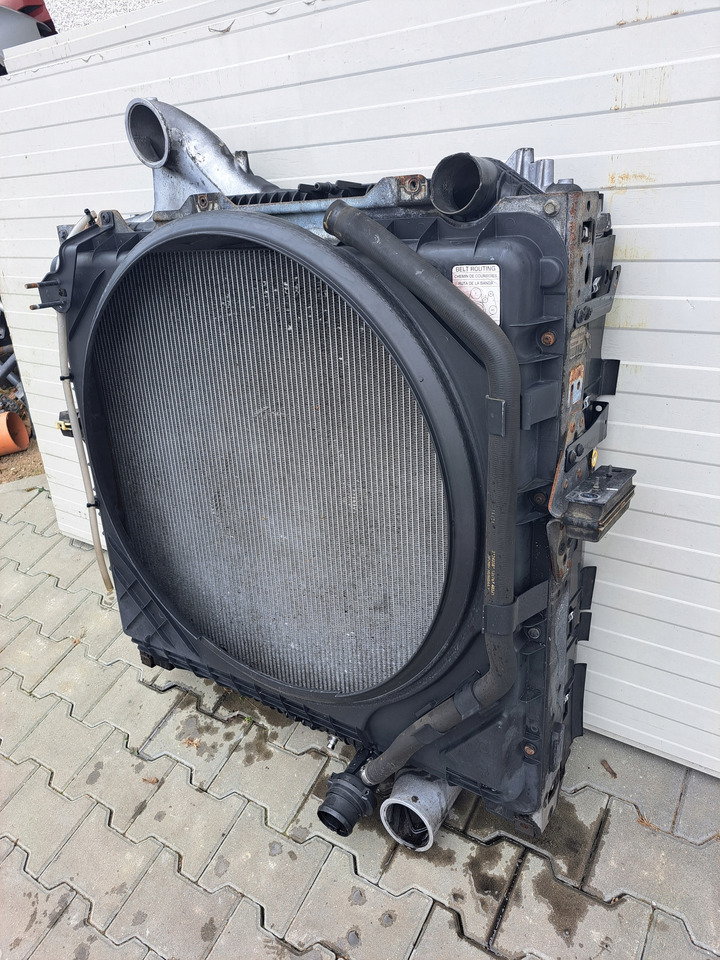 RENAULT KOMPLET CHŁODNIC CHŁODNICA RENAULT GAMA T RANGE DTI 11 - Radiator for Truck: picture 3 RENAULT KOMPLET CHŁODNIC CHŁODNICA RENAULT GAMA T RANGE DTI 11 - Radiator for Truck: picture 3